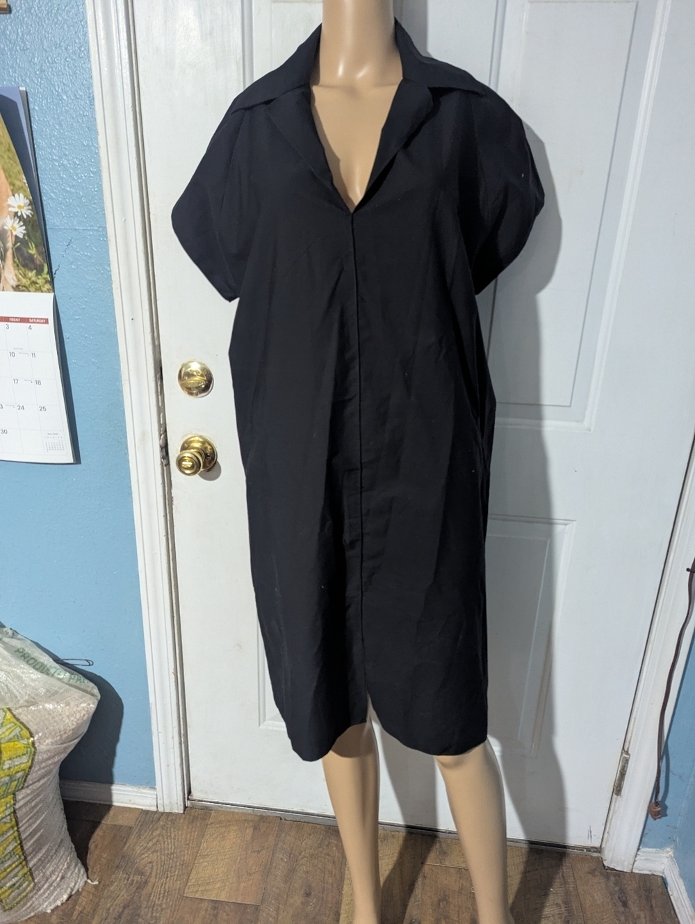 shamask Black Short-Sleeve Shirt Dress